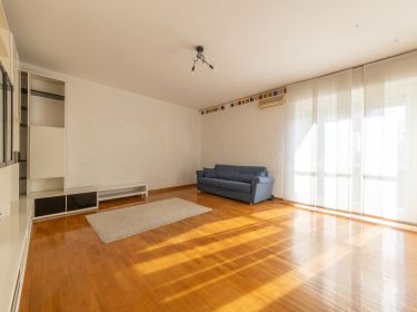 Trilocale in vendita