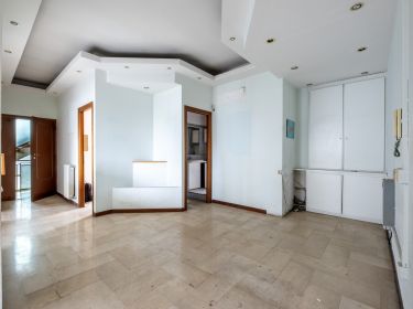 Stabile o palazzo in vendita