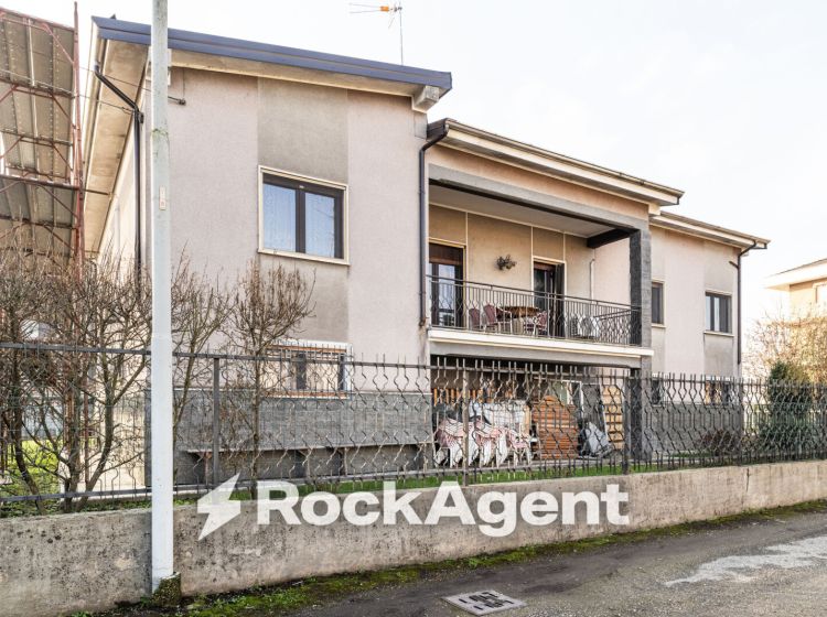 Villa in vendita, via Raitè, Sartirana Lomellina
