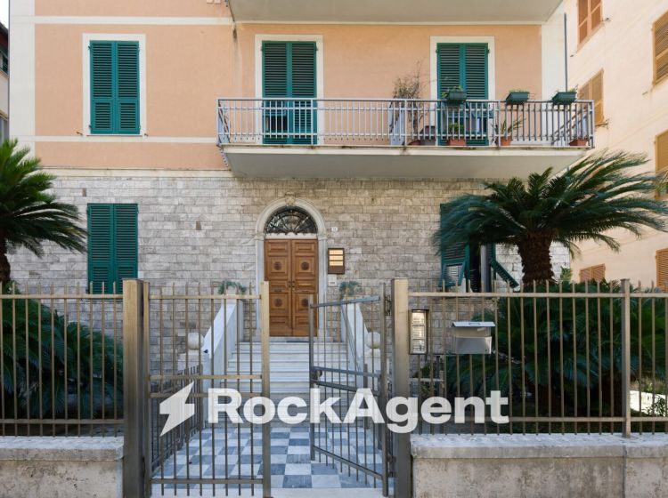 Ufficio in vendita, Corso Angelo Gianelli  11, Chiavari