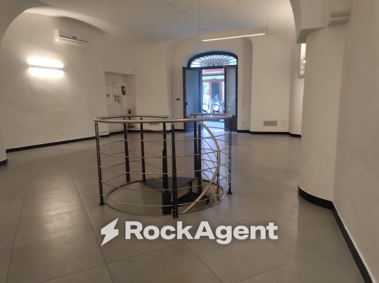 Ufficio in affitto, via della Consulta  5, Centro Storico, Roma