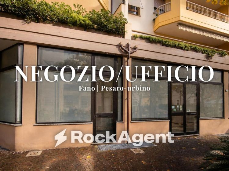 Negozio in vendita, Corso Vittorio Gui  11, Fano
