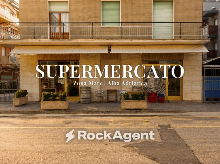 Attività / Licenza in vendita, via Trieste  37, Zona Mare, Alba Adriatica