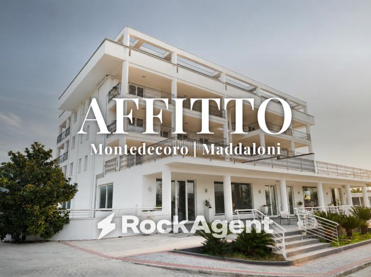 Stabile o palazzo in affitto, via Forche Caudine  165, Montedecoro, Maddaloni