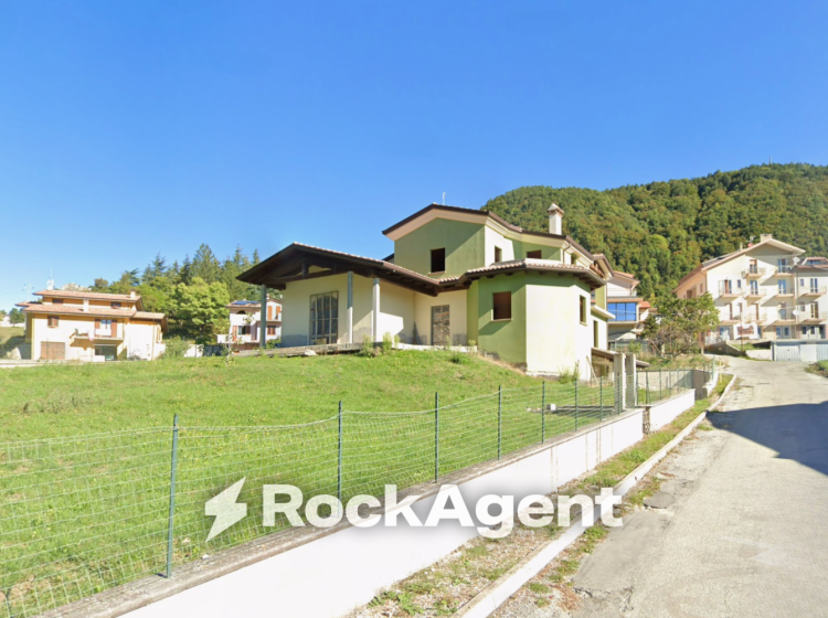 Villa in vendita, via Mazzini, Montecopiolo