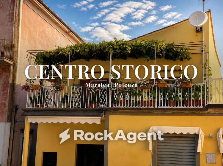 Trilocale in vendita, Corso Giuseppe Garibaldi  22, Maratea