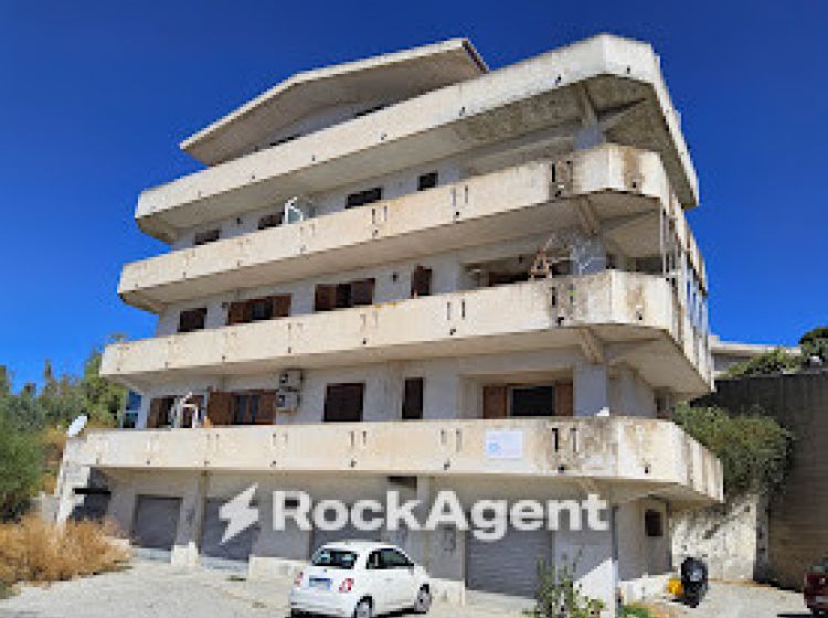 Appartamento in vendita, via Torre, Caulonia Marina, Caulonia