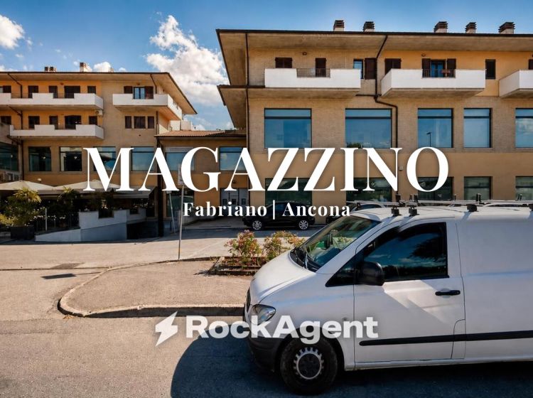 Magazzino o deposito in vendita, via Giacomo Brodolini  30, Fabriano