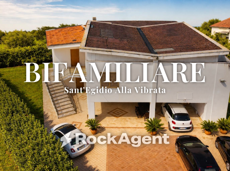 Villa in vendita, via Indipendenza  76, Sant'egidio Alla Vibrata