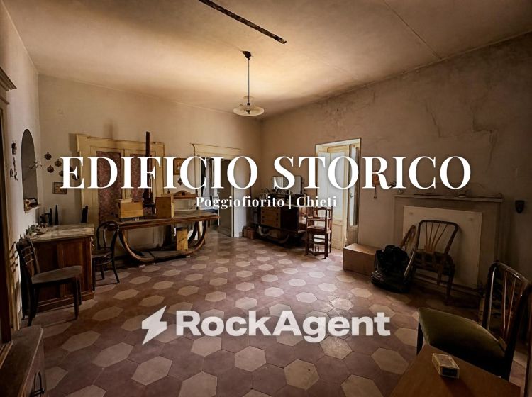 Trilocale in vendita, Corso Vittorio Emanuele  115, Poggiofiorito