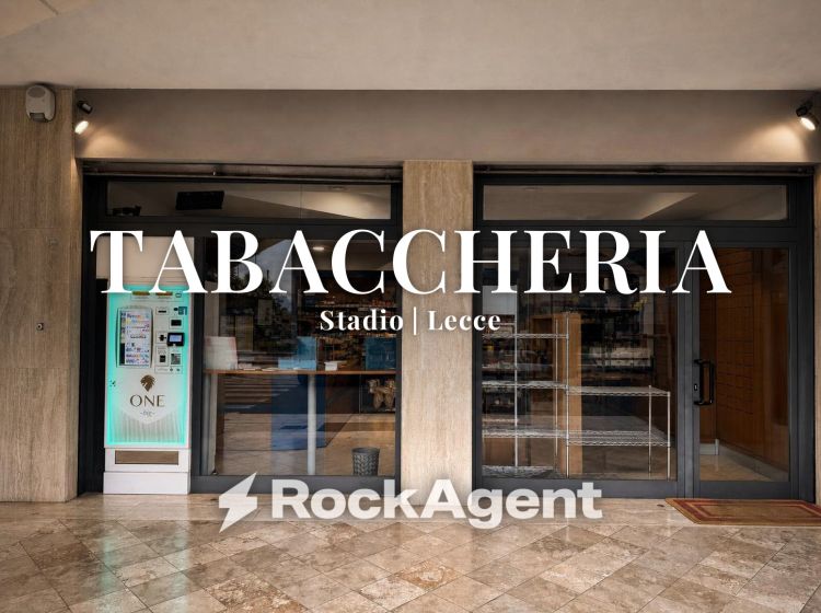Attività / Licenza in vendita, viale Aldo Moro  33, Stadio, Lecce