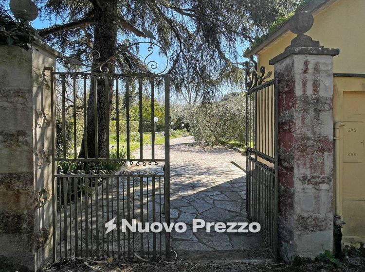 Villa in vendita, via La Marca, Lorenzana, Crespina Lorenzana