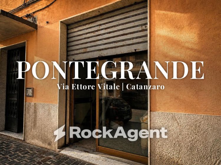 Negozio in vendita, via Ettore Vitale  52, Pontegrande, Catanzaro