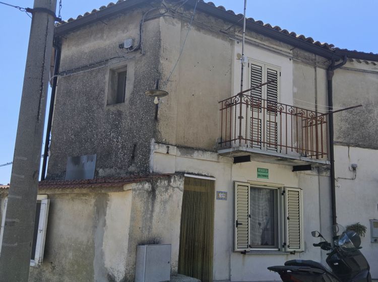 Terratetto unifamiliare in vendita, via Roma, Grotteria