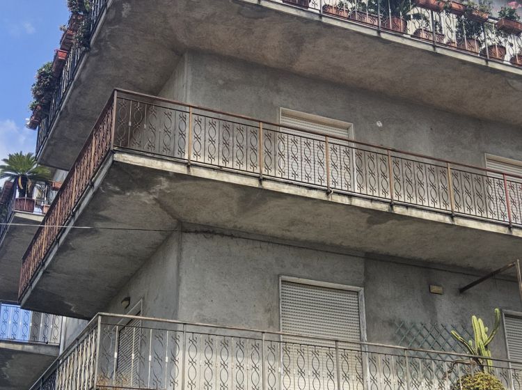Trilocale in vendita, via Madamalena, Gioiosa Ionica