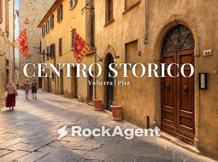 Trilocale in vendita, via dei Sarti  54, Volterra