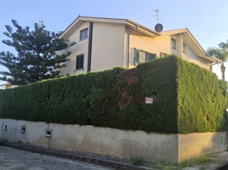 Villa in vendita, via Magna Grecia, Siderno