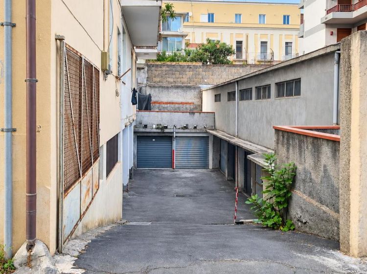 Box / Garage in vendita, via Francesca Corso  32, Gioeni, Catania