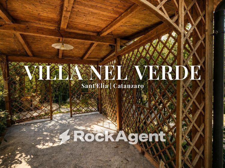Villa in vendita, via Onofrio Colace, Sant'Elia, Catanzaro