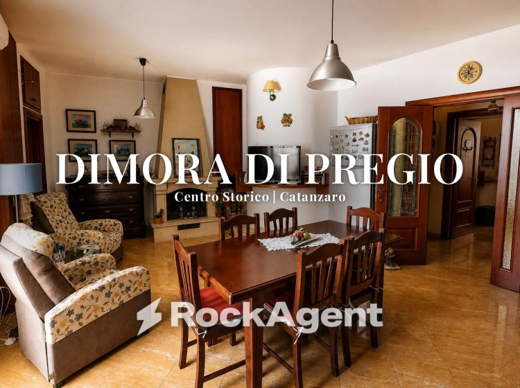 Appartamento in vendita, Largo Piano Grande  5, Centro Storico, Catanzaro
