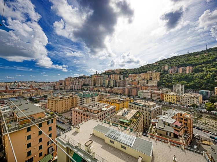 Quadrilocale in vendita, via Monte Nero 8, Marassi, Genova