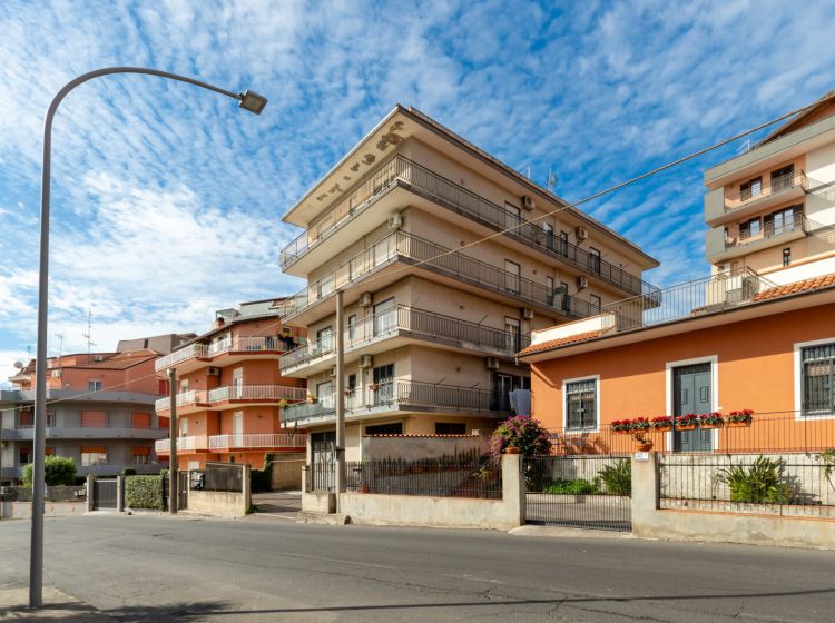 Trilocale in vendita, viale Carmine Caruso  45, Motta Sant&#039;anastasia