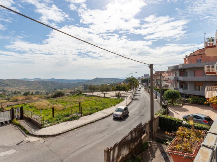 Trilocale in vendita, viale Carmine Caruso  45, Motta Sant&#039;anastasia