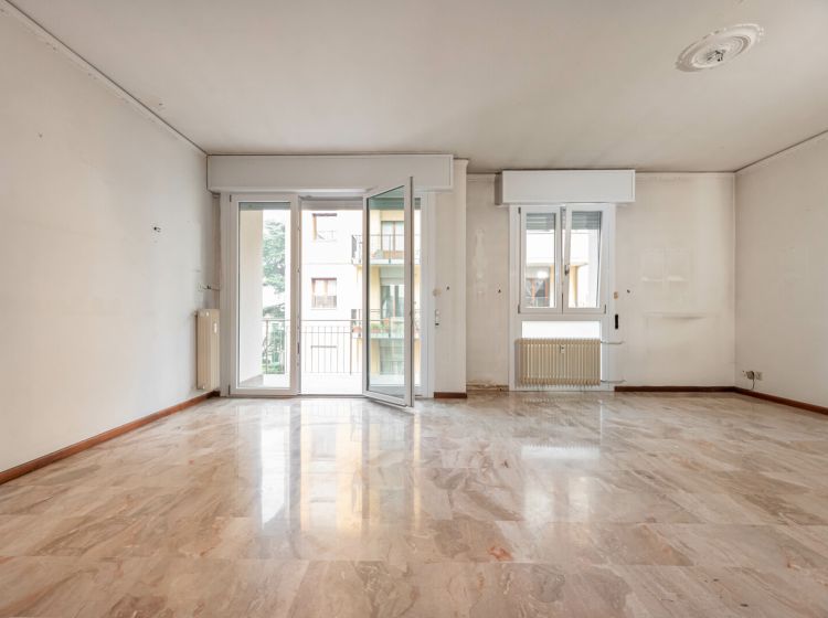Appartamento in vendita, via Antonio Pertile  64B, Ospedali, Padova