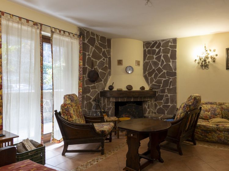 Trilocale in vendita, SP256 35, Camigliatello Silano, Spezzano Della Sila