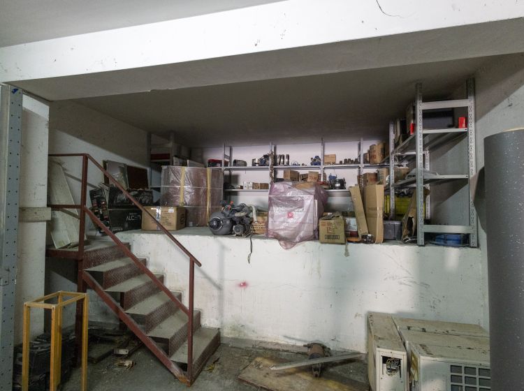 Box / Garage in vendita, viale dei Bizantini  75, Sala, Catanzaro