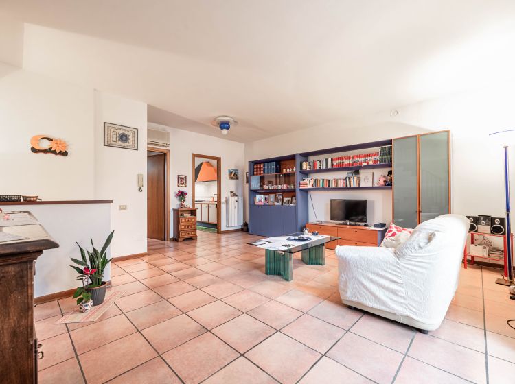 Appartamento in vendita, via G. Polcastro  35, Salboro, Padova