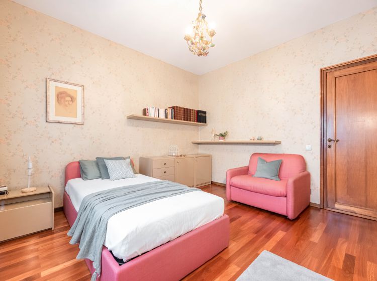 Appartamento in vendita, via Zambon de Dauli  9, Ospedale Militare, Padova