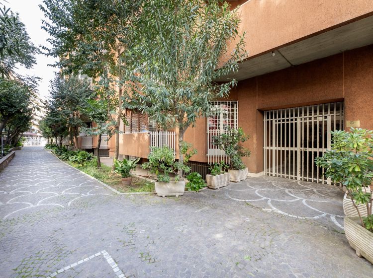 Quadrilocale in vendita, via Ergisto Bezzi  34, Trastevere, Roma
