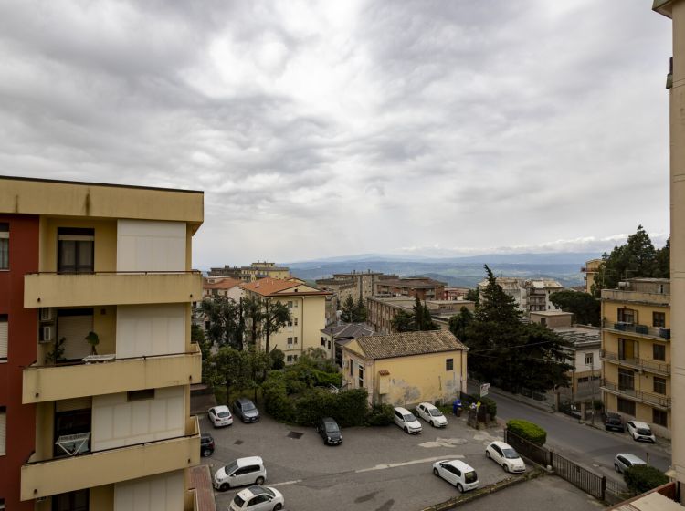 Quadrilocale in vendita, via Vittorio Butera 5, Mater Domini, Catanzaro