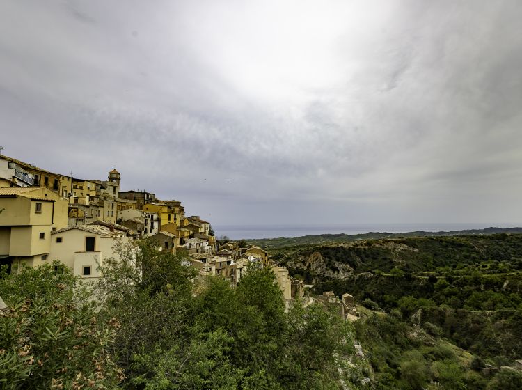 Monolocale in vendita, via Dante Alighieri, Badolato