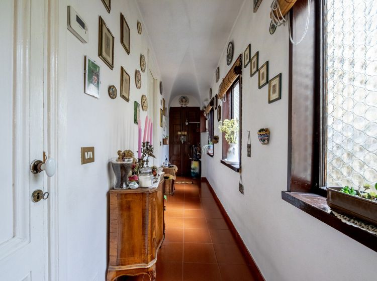 Trilocale in vendita, Piazza Costaguti  36, Centro Storico, Roma