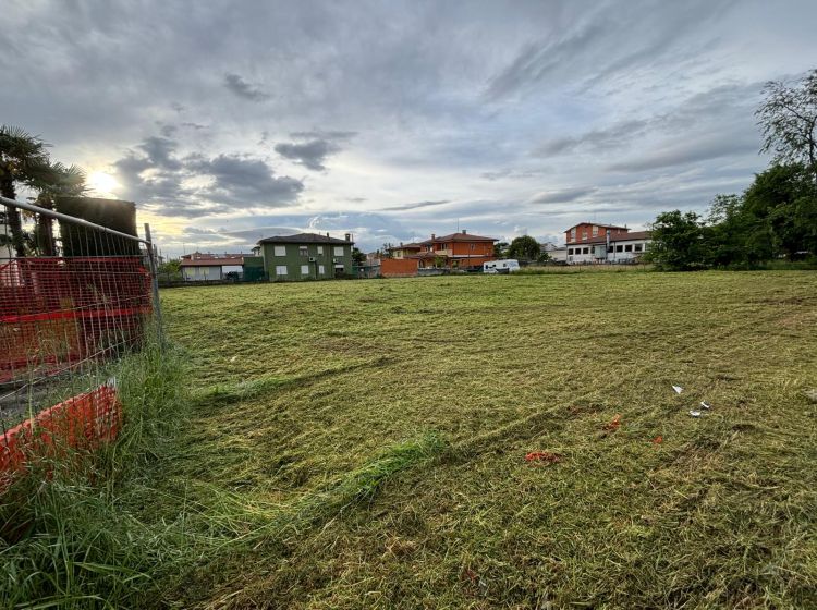 Terreno residenziale in vendita, via Generale C. A. dalla Chiesa, Campagnola, Brugine