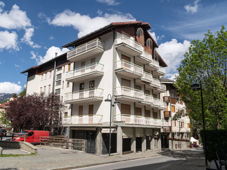 Quadrilocale in vendita, via G. F. Medail 27, Bardonecchia