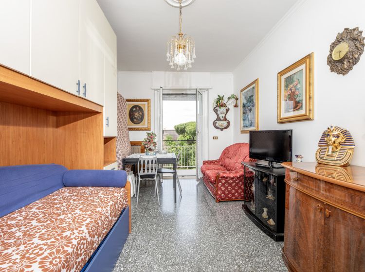 Bilocale in vendita, via Cherso  8, Monti Tiburtini, Roma