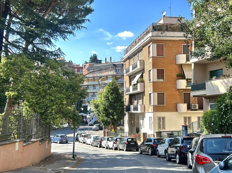 Trilocale in vendita, viale delle Medaglie d&#039;Oro  406, Balduina, Roma