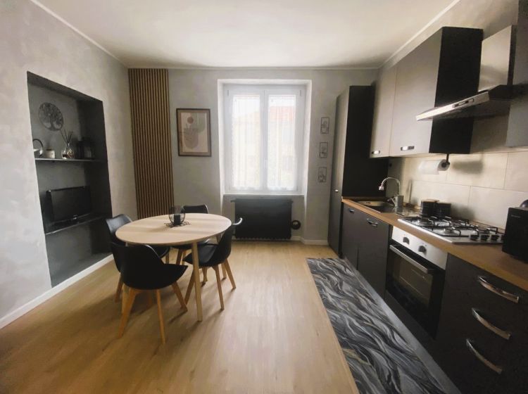 Trilocale in vendita, via Gabriele D'Annunzio  39, Venaria Reale