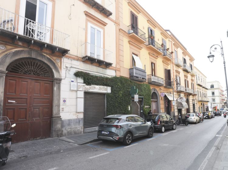 Quadrilocale in vendita, via Roma  22, Vico Equense