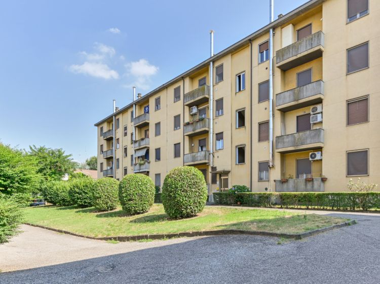 Trilocale in vendita, via G. P. Strabone  8, Lodi Vecchio