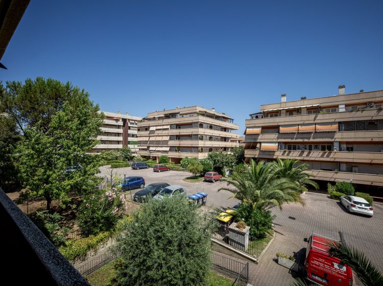 Trilocale in vendita, via Raoul Chiodelli  64, Ponte di Nona, Roma