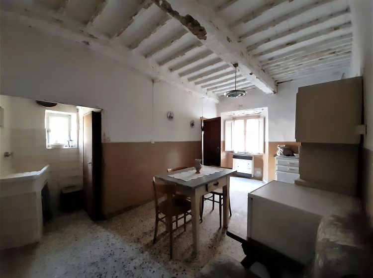 Bilocale in vendita, via Rugarella  36, Acquapendente