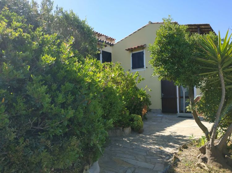 Villa in vendita, Lungomare Pistis 3, Pistis, Arbus