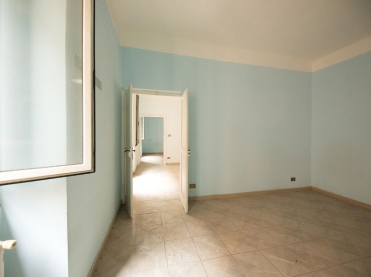 Quadrilocale in vendita, via Giovanni Miani  2, Sampierdarena, Genova