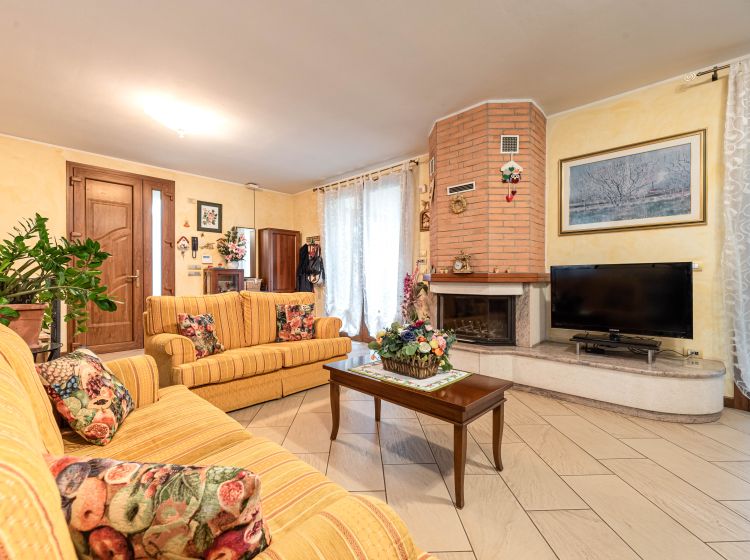 Villa in vendita, via Chiesa Tramonte  11, Tramonte, Teolo