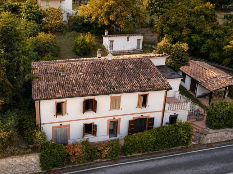 Villa in vendita, via Bellaria  42, Bellaria, Acqualagna