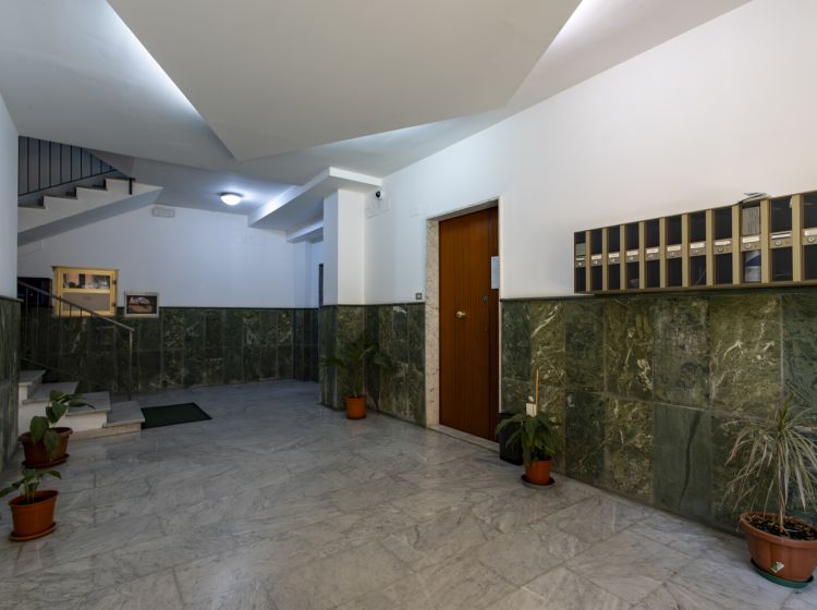 Quadrilocale in vendita, via Vittorio Butera  14, Mater Domini, Catanzaro
